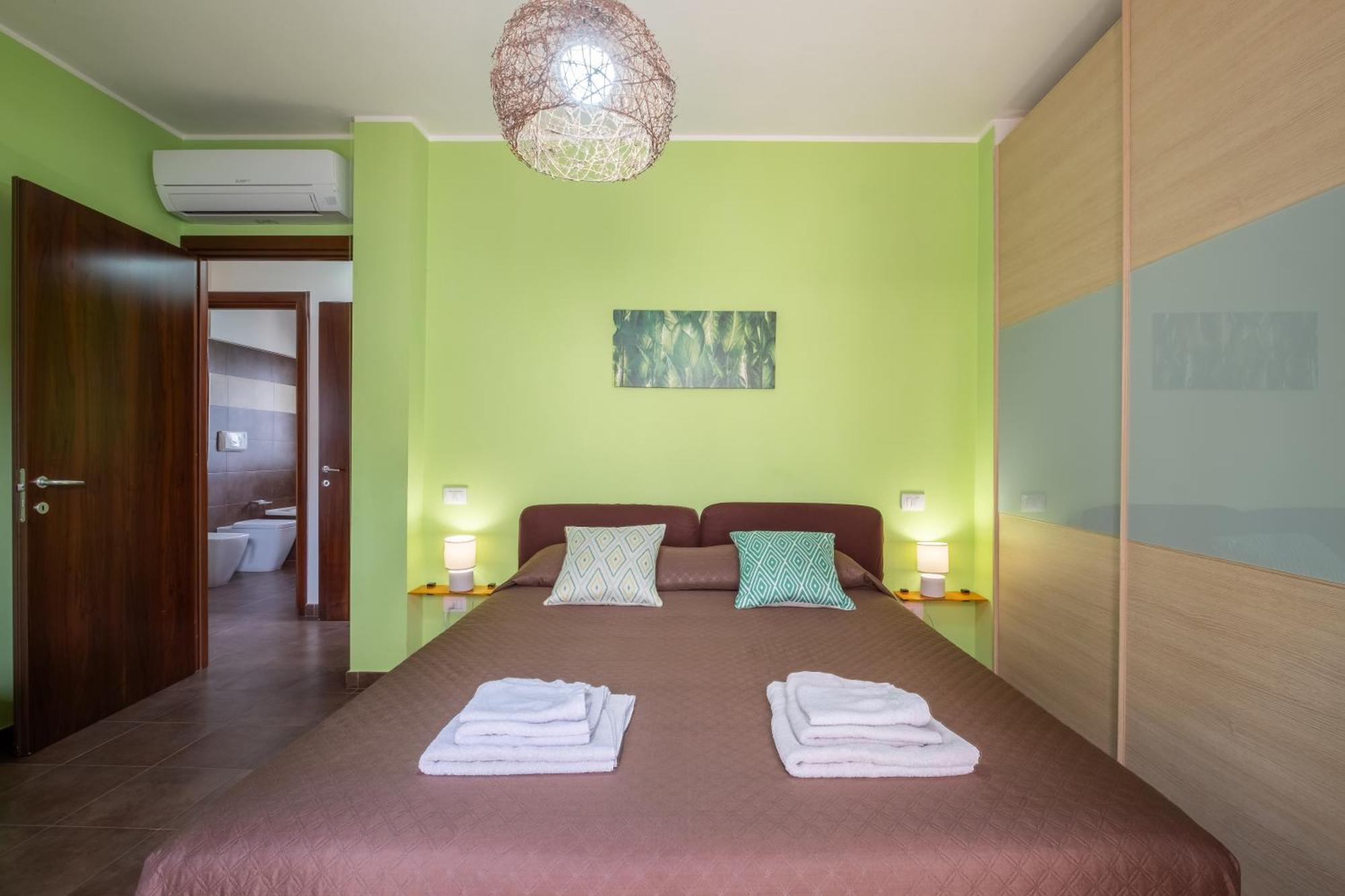 Butterfly Apartment Cagliari - Self Check-In, No Kitchen Zewnętrze zdjęcie